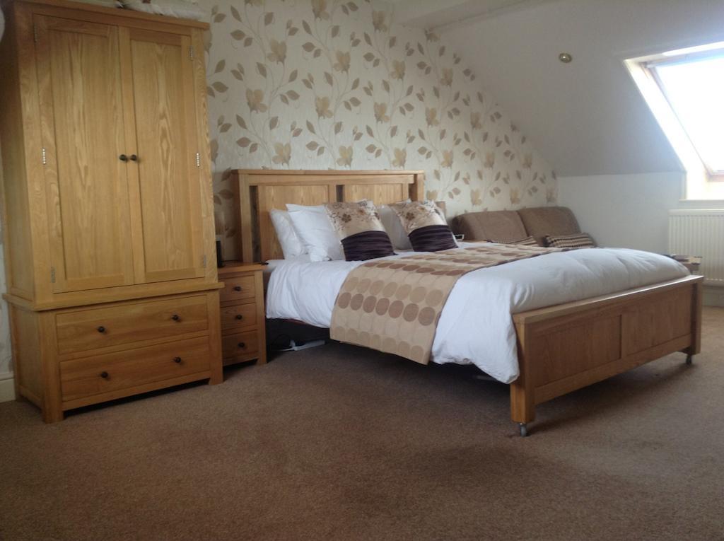 Bure Lodge Christchurch (Dorset) Room photo